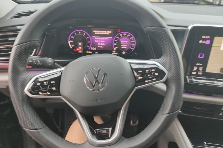 Used Volkswagen Teramont X 2022 380TSI Four-Wheel Drive Prestige Flagship Edition Steering Wheel