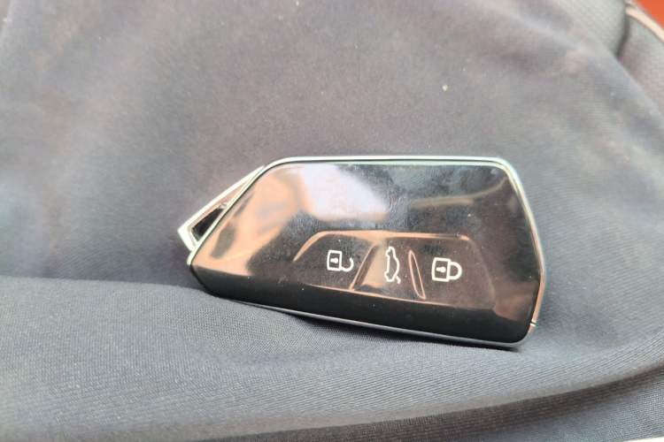 Used Volkswagen Teramont X 2022 380TSI Four-Wheel Drive Prestige Luxury Edition Vehicle Key