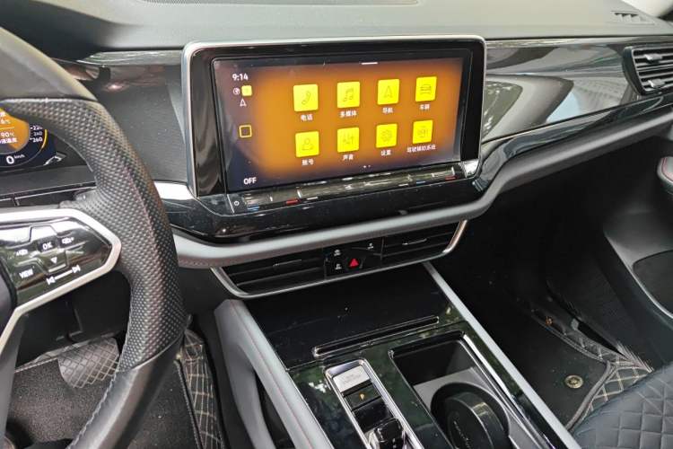Used Volkswagen Teramont X 2023 330TSI Two-Wheel-Drive Luxury Edition Audio And AC Panel