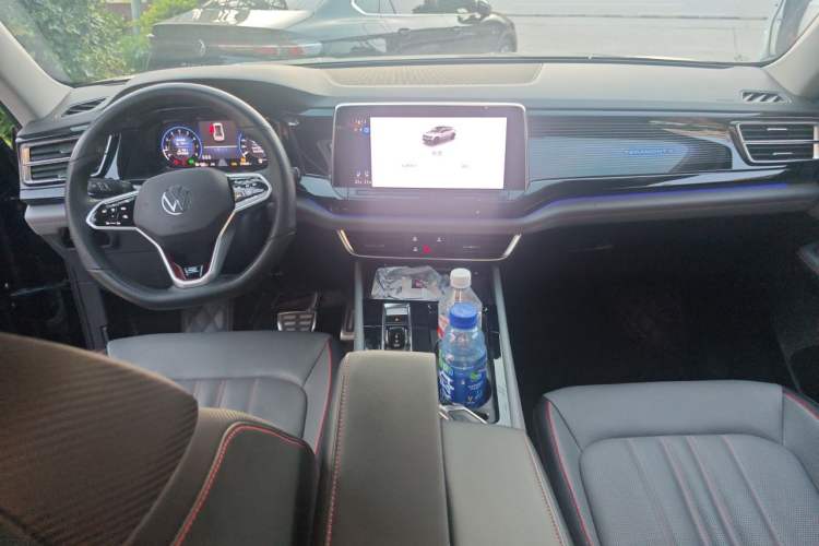 Used Volkswagen Teramont X 2023 380TSI Four-Wheel Drive Prestige Luxury Edition Center Console