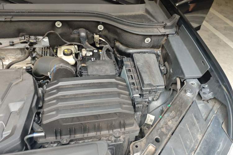 Used Volkswagen Teramont X 2023 380TSI Four-Wheel Drive Prestige Luxury Edition Engine Bay Left