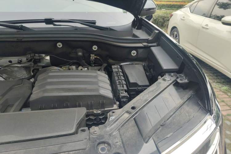 Used Volkswagen Teramont X 2023 380TSI Four-Wheel Drive Luxury Edition Engine Bay Left