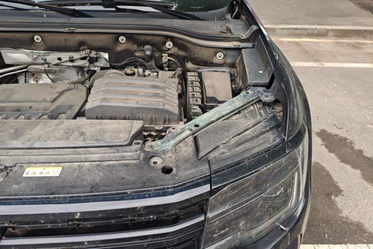 Used Volkswagen Teramont X 2023 380TSI Four-Wheel Drive Luxury Edition Engine Bay Left