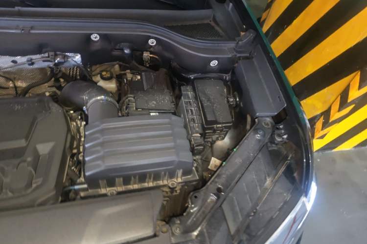 Used Volkswagen Teramont X 2023 380TSI Four-Wheel Drive Prestige Luxury Edition Engine Bay Left