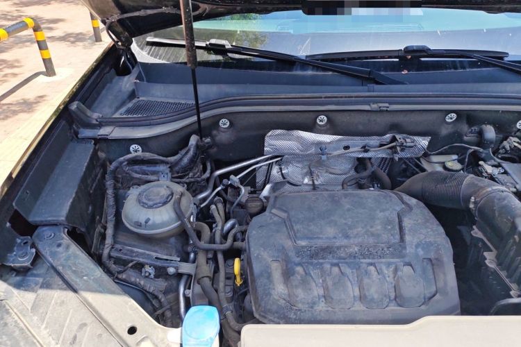 Used Volkswagen Teramont X 2023 Revised 380TSI Four-Wheel Drive Prestige Luxury Edition Engine Bay Right