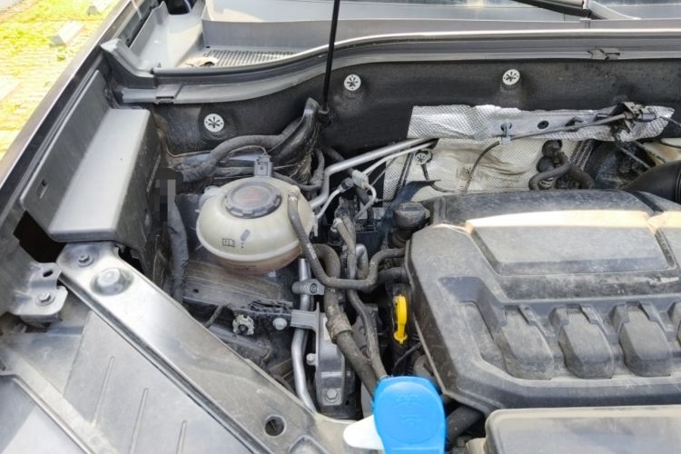 Used Volkswagen Teramont X 2023 380TSI Four-Wheel Drive Prestige Luxury Edition Engine Bay Right