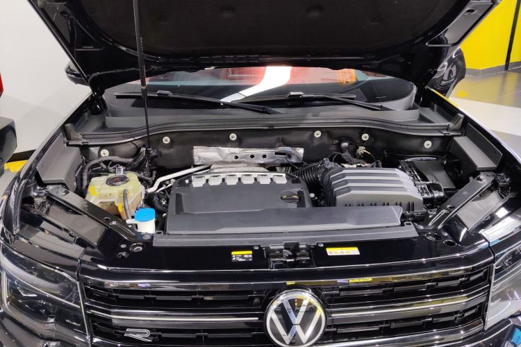 Used Volkswagen Teramont X 2023 530 V6 All-Wheel Drive Prestige Flagship Edition Engine Bay