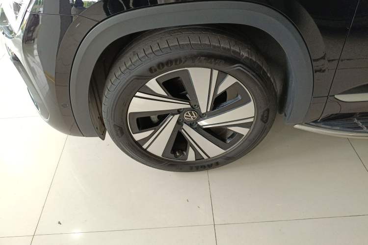 Used Volkswagen Teramont X 2023 380TSI Four-Wheel Drive Prestige Luxury Edition Exterior 2