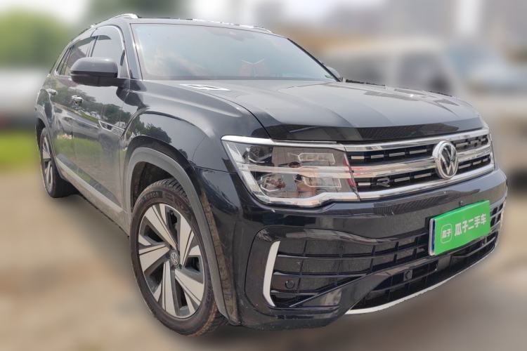 Used Volkswagen Teramont X 2023 330TSI Two-Wheel-Drive Prestige Luxury Edition Front Right 45 Deg