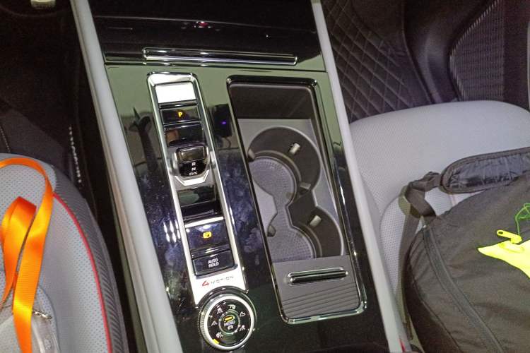 Used Volkswagen Teramont X 2023 380TSI Four-Wheel Drive Prestige Luxury Edition Gear Lever
