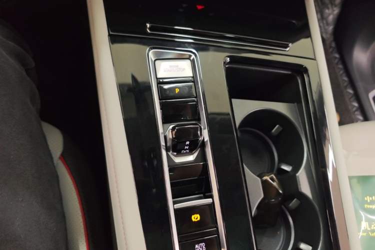 Used Volkswagen Teramont X 2023 380TSI Four-Wheel Drive Prestige Luxury Edition Gear Lever