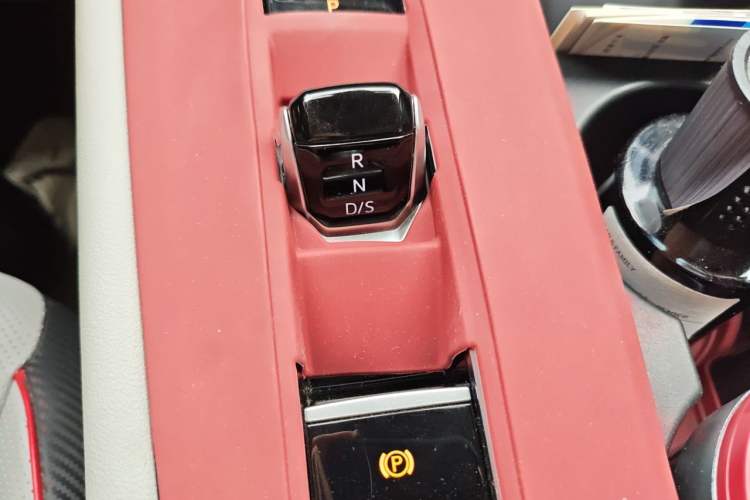Used Volkswagen Teramont X 2023 380TSI Four-Wheel Drive Luxury Edition Gear Lever