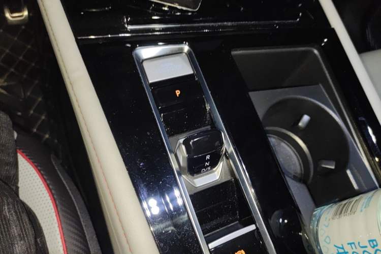 Used Volkswagen Teramont X 2023 380TSI Four-Wheel Drive Prestige Luxury Edition Gear Lever