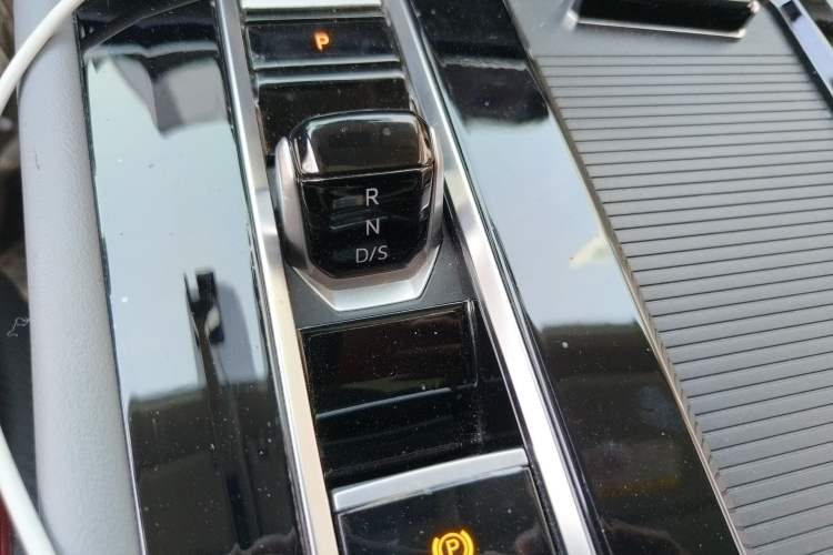 Used Volkswagen Teramont X 2023 380TSI Four-Wheel Drive Prestige Luxury Edition Gear Lever