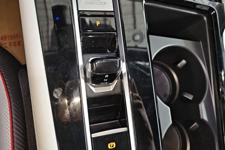 Used Volkswagen Teramont X 2023 Revised 380TSI Four-Wheel Drive Prestige Luxury Edition Gear Lever