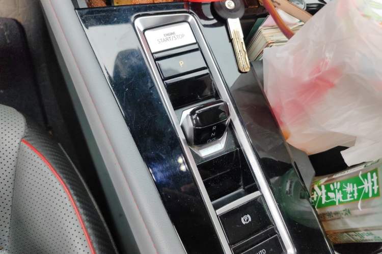 Used Volkswagen Teramont X 2023 330TSI Two-Wheel-Drive Prestige Luxury Edition Gear Lever