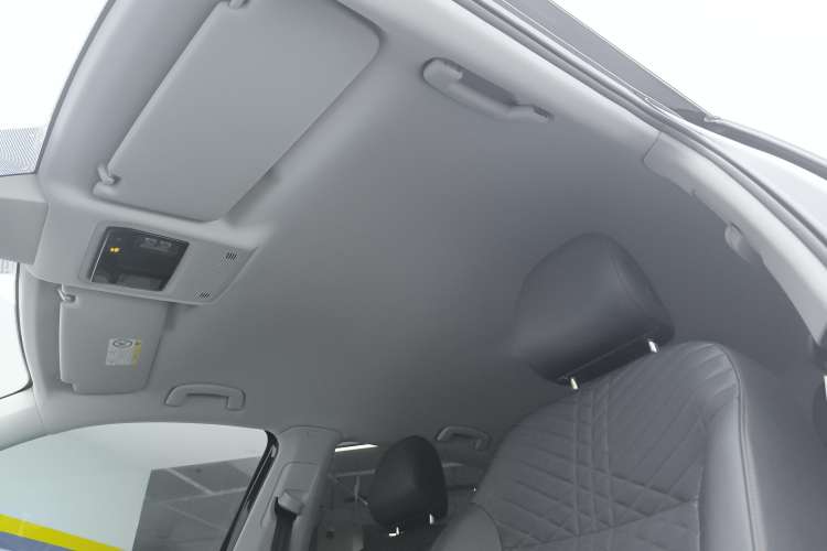 Used Volkswagen Teramont X 2023 380TSI Four-Wheel Drive Luxury Edition Headliner