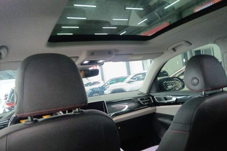 Used Volkswagen Teramont X 2023 380TSI Four-Wheel Drive Luxury Edition Headliner