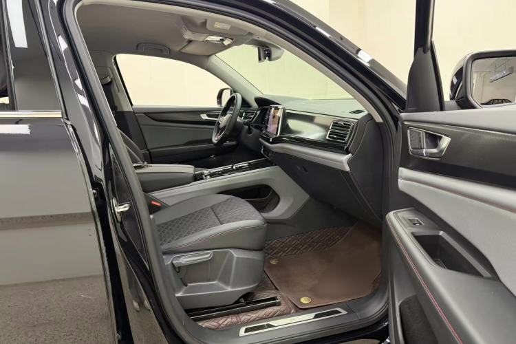 Used Volkswagen Teramont X 2023 380TSI Four-Wheel Drive Luxury Edition Interior 11