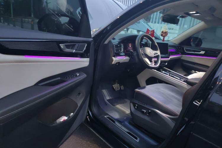 Used Volkswagen Teramont X 2023 380TSI Four-Wheel Drive Prestige Luxury Edition Interior 3