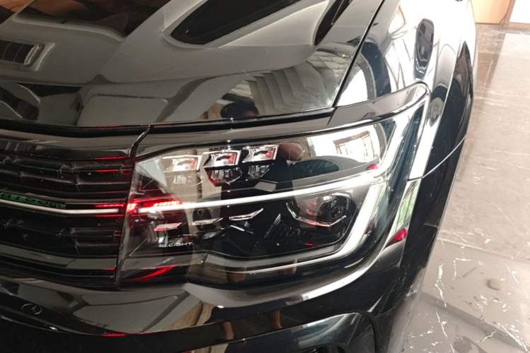 Used Volkswagen Teramont X 2023 530 V6 All-Wheel Drive Prestige Flagship Edition Left Front Headlight