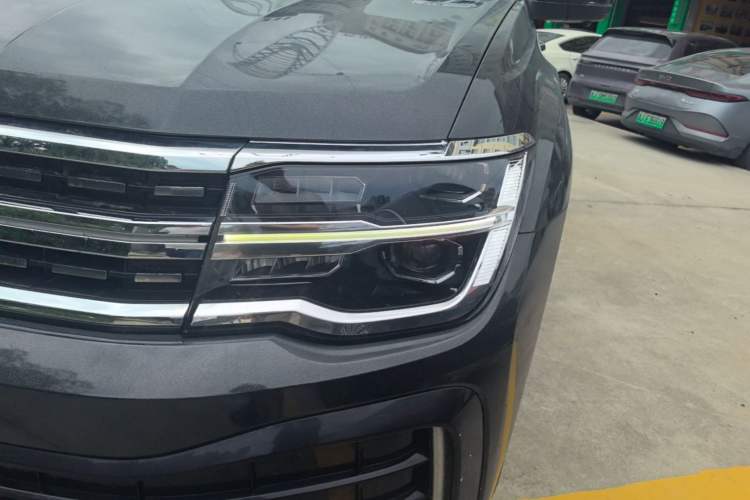 Used Volkswagen Teramont X 2023 380TSI Four-Wheel Drive Luxury Edition Left Front Headlight