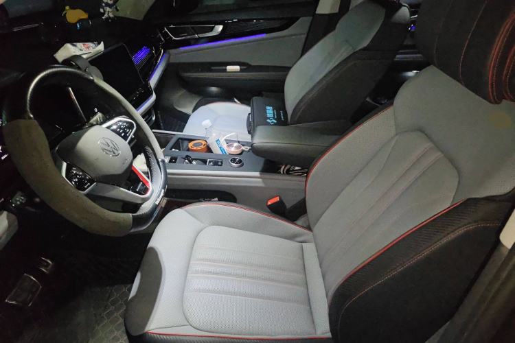 Used Volkswagen Teramont X 2023 530 V6 All-Wheel Drive Prestige Flagship Edition Left Front Seat
