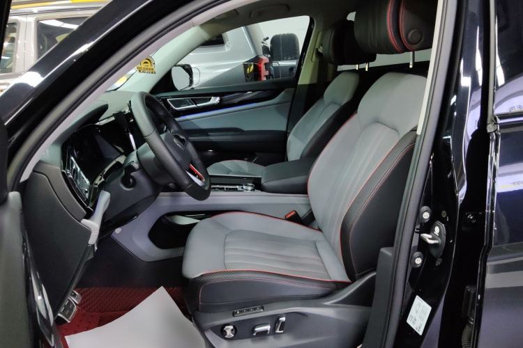 Used Volkswagen Teramont X 2023 530 V6 All-Wheel Drive Prestige Flagship Edition Left Front Seat
