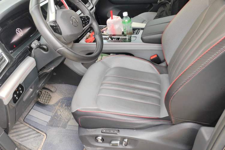 Used Volkswagen Teramont X 2023 330TSI Two-Wheel-Drive Prestige Luxury Edition Left Front Seat