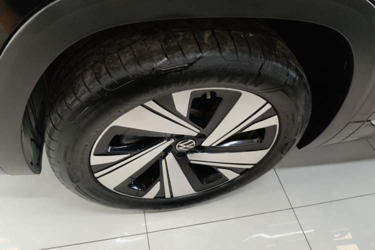 Used Volkswagen Teramont X 2023 530 V6 Four-Wheel Drive Prestige Luxury Edition Left Front Wheel Hub