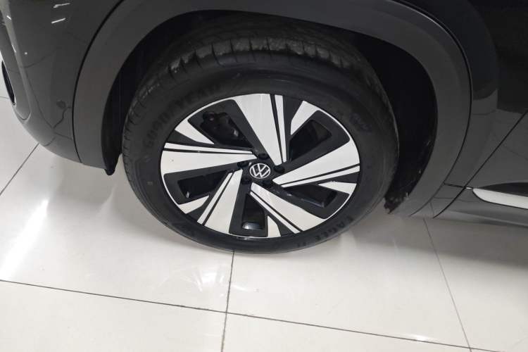 Used Volkswagen Teramont X 2023 Revised 380TSI Four-Wheel Drive Prestige Luxury Edition Left Front Wheel Hub