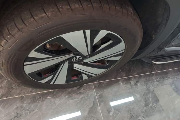 Used Volkswagen Teramont X 2023 380TSI Four-Wheel Drive Prestige Luxury Edition Left Front Wheel Hub