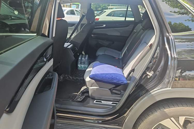 Used Volkswagen Teramont X 2023 380TSI Four-Wheel Drive Prestige Luxury Edition Left Rear Seat