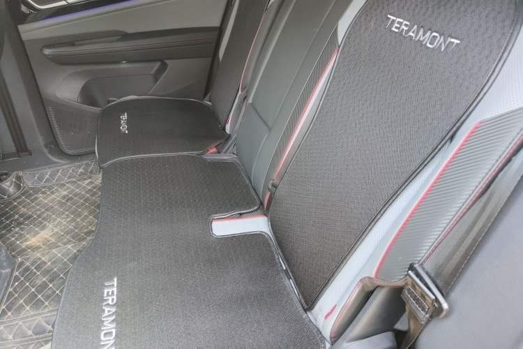 Used Volkswagen Teramont X 2023 380TSI Four-Wheel Drive Prestige Luxury Edition Left Rear Seat