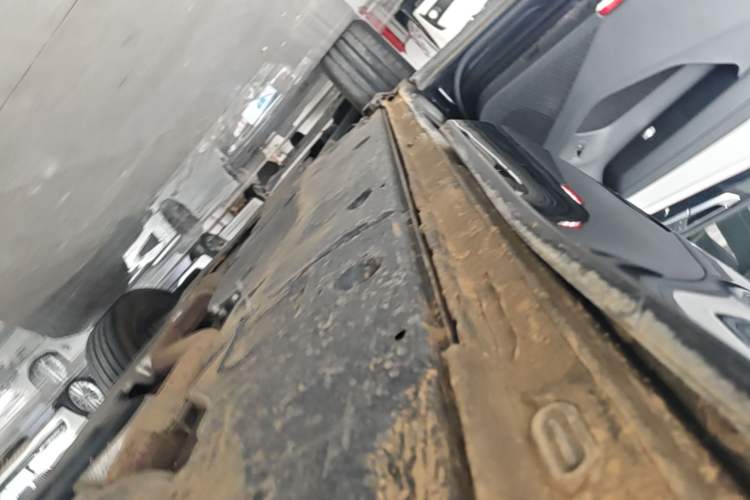 Used Volkswagen Teramont X 2023 380TSI Four-Wheel Drive Prestige Luxury Edition Left Side Sill
