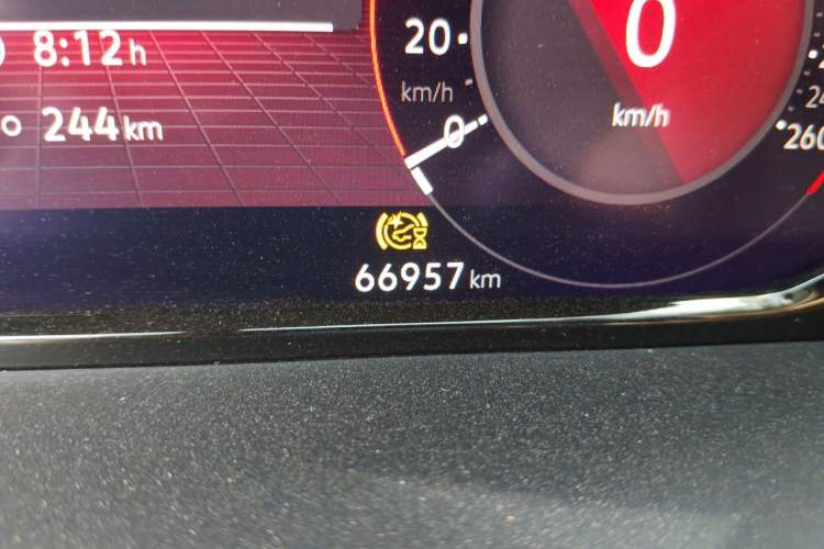 Used Volkswagen Teramont X 2023 Revised 380TSI Four-Wheel Drive Prestige Luxury Edition Odometer Close Up