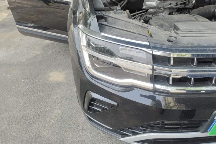 Used Volkswagen Teramont X 2023 Revised 380TSI Four-Wheel Drive Prestige Luxury Edition Right Front Headlight