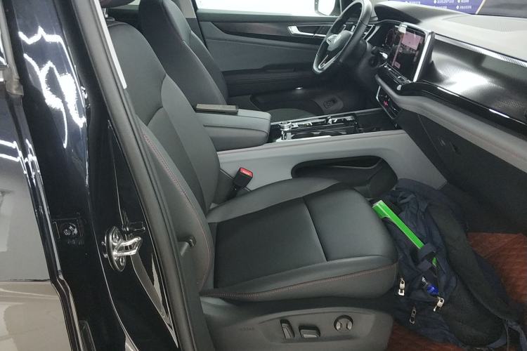 Used Volkswagen Teramont X 2023 Facelift 380TSI Four-Wheel Drive Luxury Edition Right Front Seat