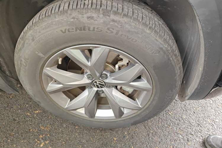 Used Volkswagen Teramont X 2023 330TSI Two-Wheel-Drive Luxury Edition Right Front Wheel Hub