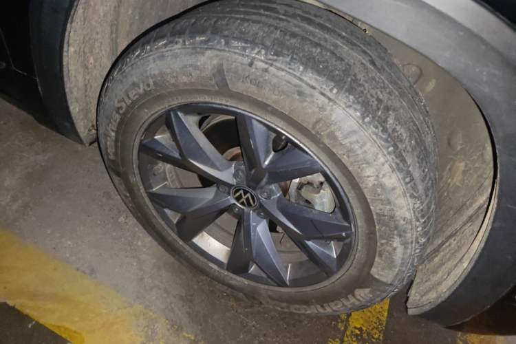 Used Volkswagen Teramont X 2023 380TSI Four-Wheel Drive Luxury Edition Right Front Wheel Hub