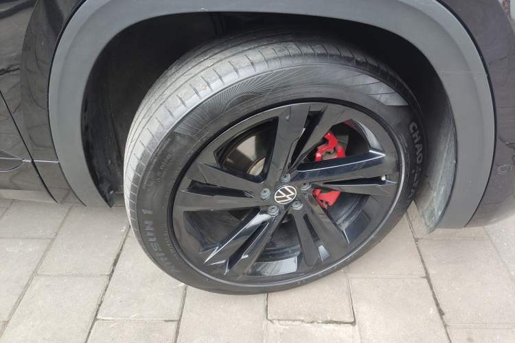 Used Volkswagen Teramont X 2023 380TSI Four-Wheel Drive Prestige Flagship Edition Right Front Wheel Hub