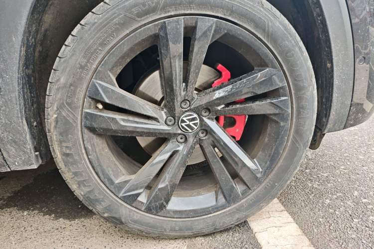 Used Volkswagen Teramont X 2023 380TSI Four-Wheel Drive Luxury Edition Right Front Wheel Hub