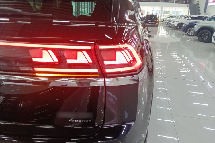 Used Volkswagen Teramont X 2023 380TSI Four-Wheel Drive Luxury Edition Right Rear Taillight