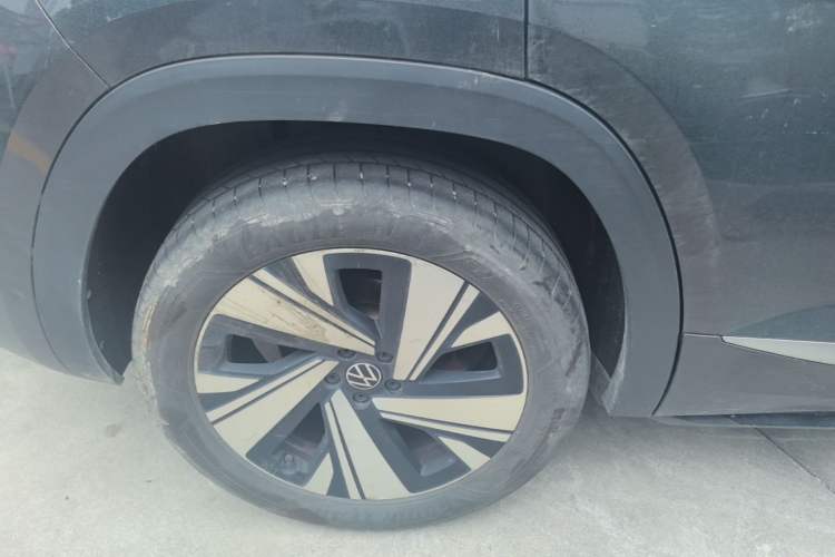 Used Volkswagen Teramont X 2023 380TSI Four-Wheel Drive Luxury Edition Right Rear Wheel Hub