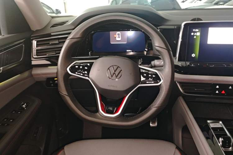 Used Volkswagen Teramont X 2023 530 V6 All-Wheel Drive Prestige Flagship Edition Steering Wheel