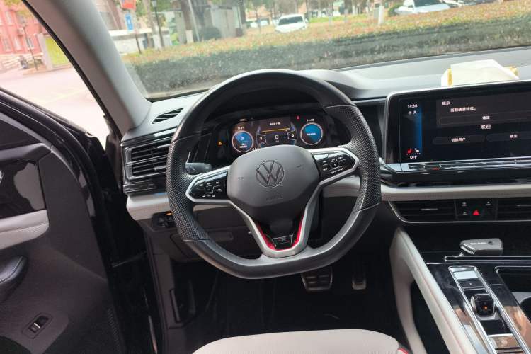 Used Volkswagen Teramont X 2023 530 V6 Four-Wheel Drive Prestige Luxury Edition Steering Wheel