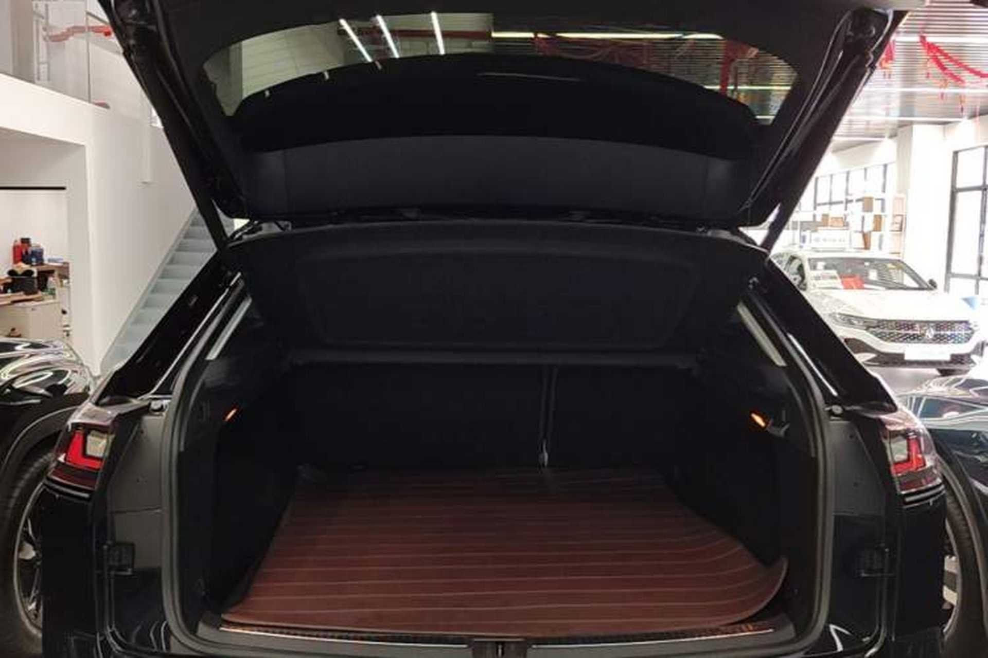 Used Volkswagen Teramont X 2023 380TSI Four-Wheel Drive Prestige Flagship Edition Trunk