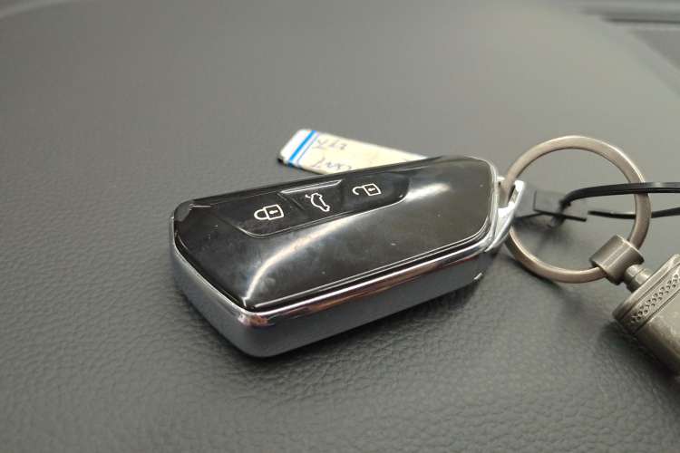 Used Volkswagen Teramont X 2023 Facelift 380TSI Four-Wheel Drive Luxury Deluxe Edition Vehicle Key