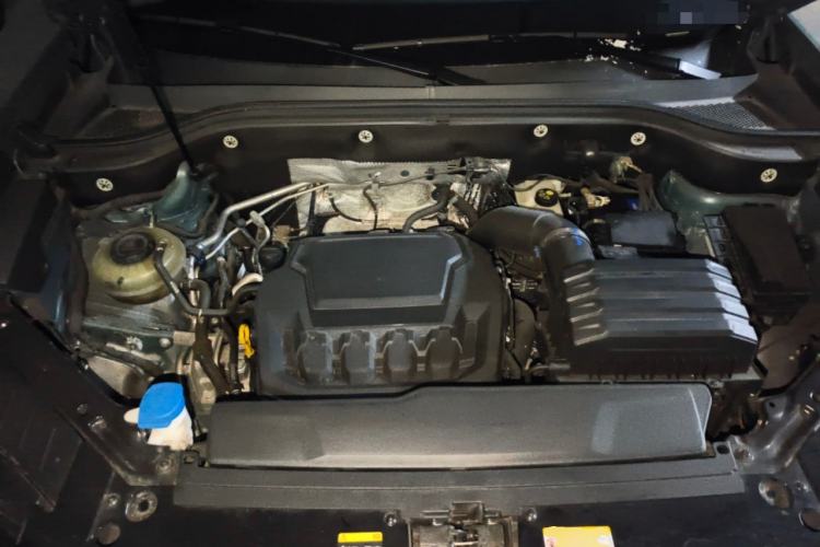 Used Volkswagen Teramont X 2023 380TSI Four-Wheel Drive Qingyun Limited Edition Engine Bay