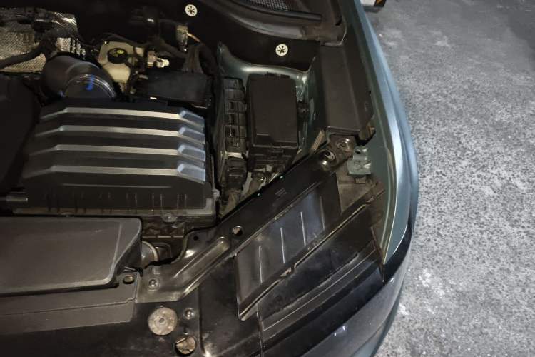 Used Volkswagen Teramont X 2023 380TSI Four-Wheel Drive Qingyun Limited Edition Engine Bay Left